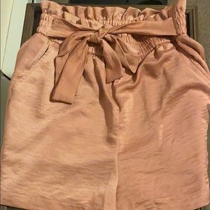 Pink shorts with bow